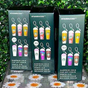 NWT🎁Set of 3 Starbucks 2025 Mystery Blind Box Surprise Mini Frappuccino Keychain
